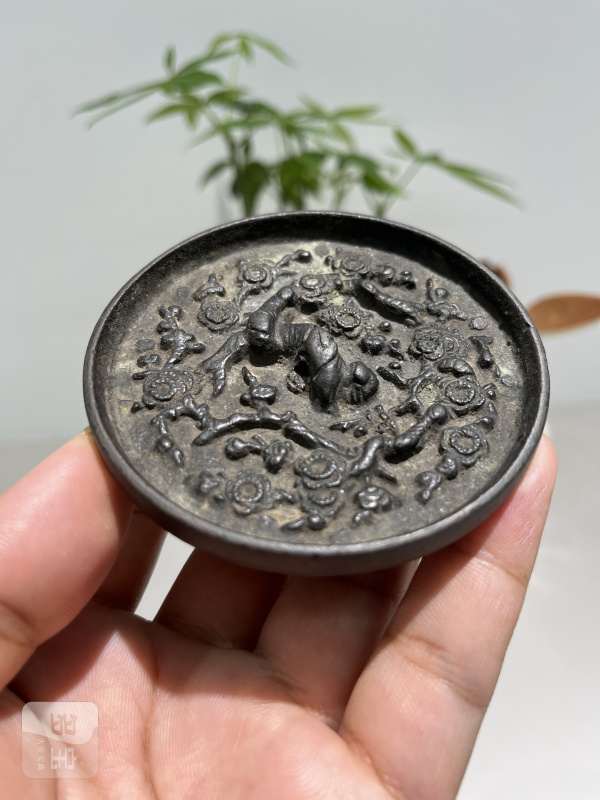 明 暗香疏影纹镜 - 图3